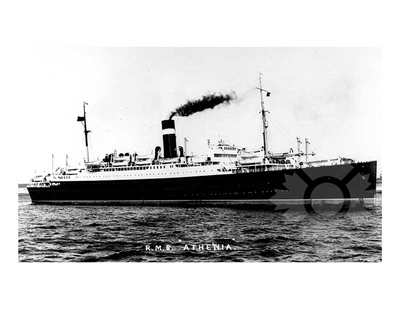 Photo en noir et blanc du navire Athenia II (RMS)