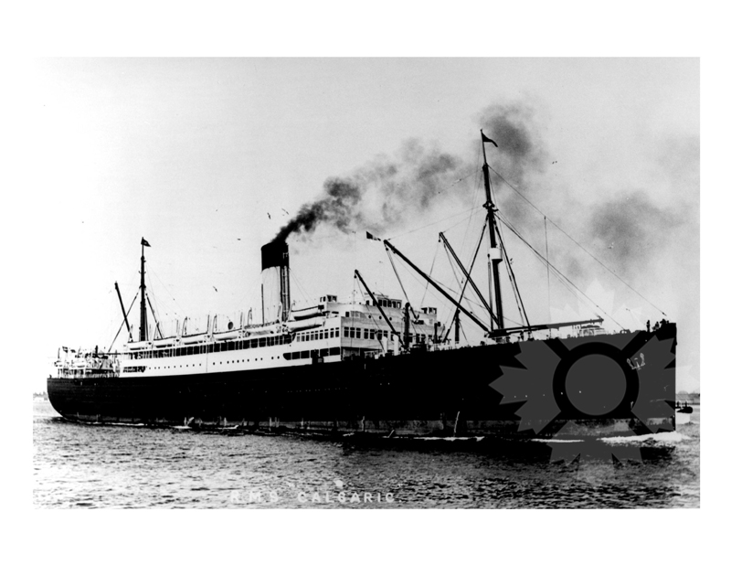 Photo en noir et blanc du navire Calgaric (RMS)