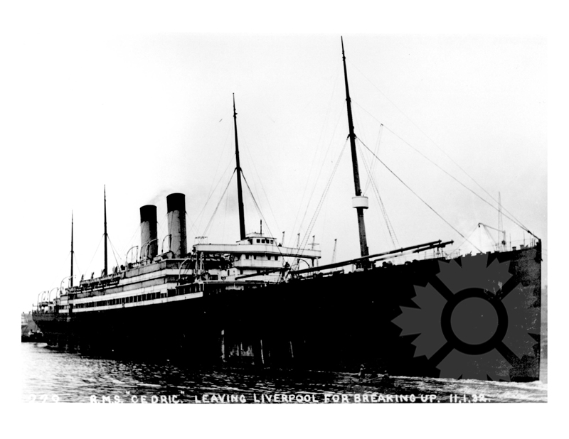 Photo en noir et blanc du navire Cedric (SS)