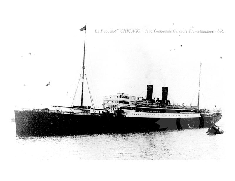 Photo en noir et blanc du navire Chicago