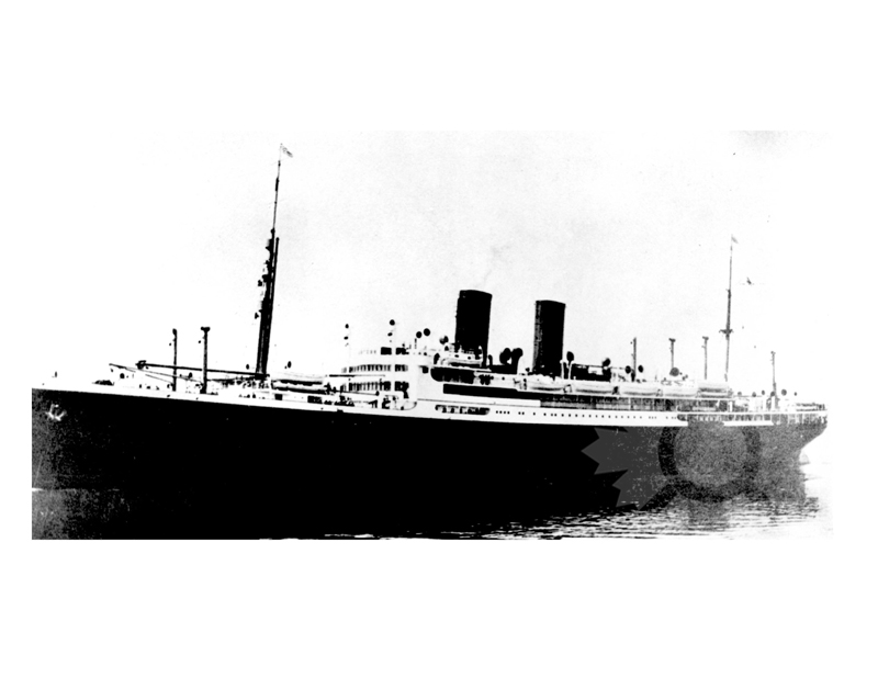 Photo en noir et blanc du navire Dresden (SS) (1927-1934)