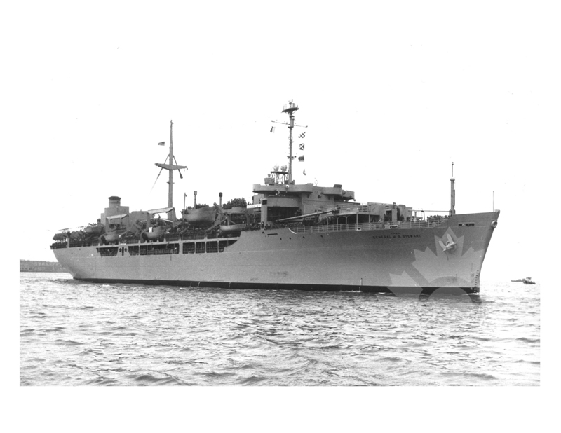 Photo en noir et blanc du navire Général Mb Stewart (USS) (1944-1967)