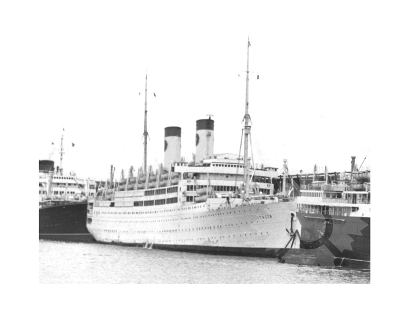 Photo en noir et blanc du navire Italie (MS) (1948-1964) 
