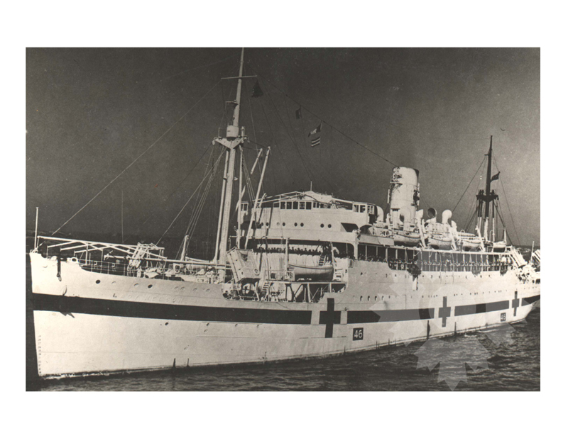Black and white photo of the ship lady nelson (RMS) (1928-1953) WWII
