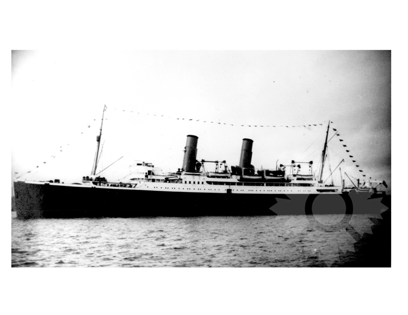 Photo en noir et blanc du navire Montcalm (SS) (1920-1939)