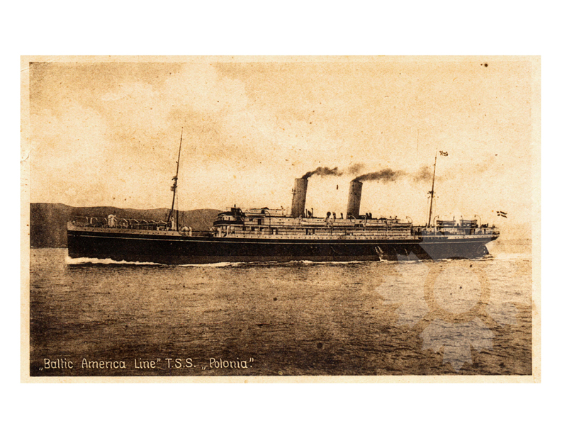 Photo en noir et blanc du navire Polonia (TSS) (1921-1939)