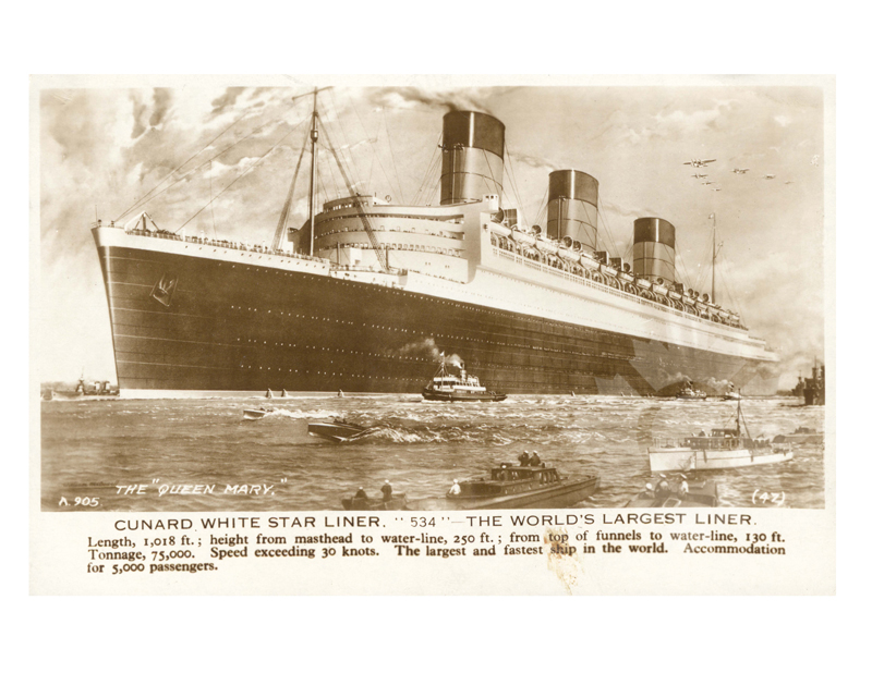 Photo en noir et blanc d'un navire Queen Mary (RMS) (1936-1967)