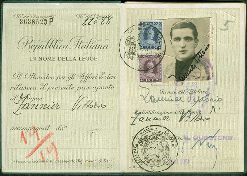 Passeport délivré à Vittorio Zannier, 1951. Musée canadien de l’immigration du Quai 21 (DI2013.1823.1d).