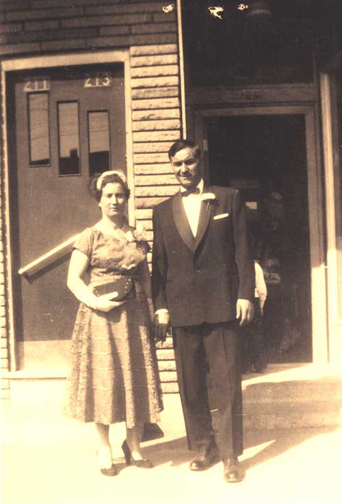 Pietro et Maria Teresa Di Ioia à Montréal, Québec, 1956. Musée canadien de l’immigration du Quai 21 (DI2013.1789.2).