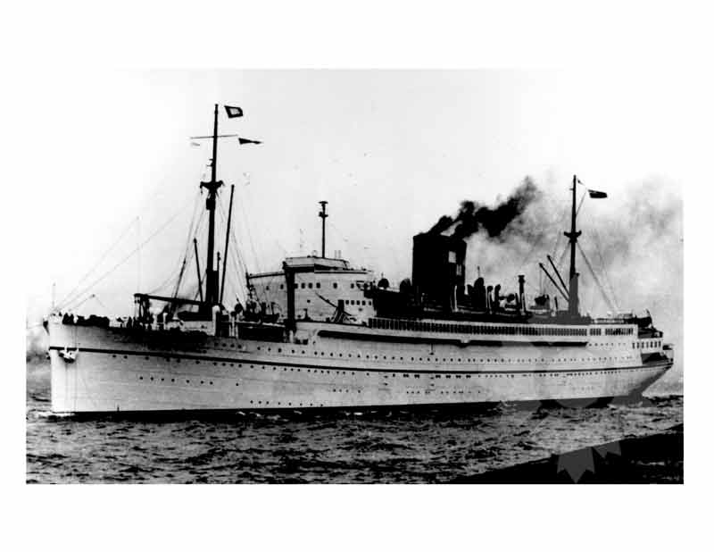 Photo en noir et blanc du navire Impératrice d'Australie II (RMS) (1953-1956)