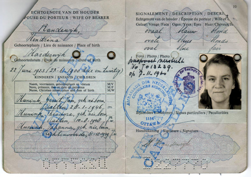 Passeport délivré à Hendrina Hunink. Musée canadien de l’immigration du Quai 21 (DI2013.1672.2c).