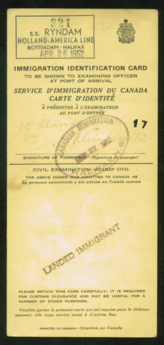 Pièce d’identité d’immigration délivrée à Klumpenhovwer, en 1952. Musée canadien de l’immigration du Quai 21 (DI2013.1555.1).