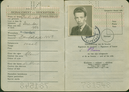 Passeport délivré à Feike Prins. Musée canadien de l’immigration du Quai 21 (DI2013.1560.3).