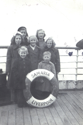 Aukje Roe à bord du S.S. Samaria, le 1er mars 1949. Musée canadien de l’immigration du Quai 21 (DI2013.1675.1).