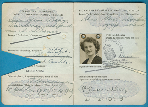 Passeport délivré à Paulina Rouss, en 1953. Musée canadien de l’immigration du Quai 21  (DI2013.1825.4). 