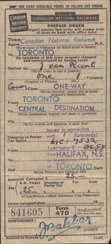 Billet de train délivré à John VanRunt, par le CN (Canadian National Railway). Musée canadien de l’immigration du Quai 21 (DI2013.1575.4).