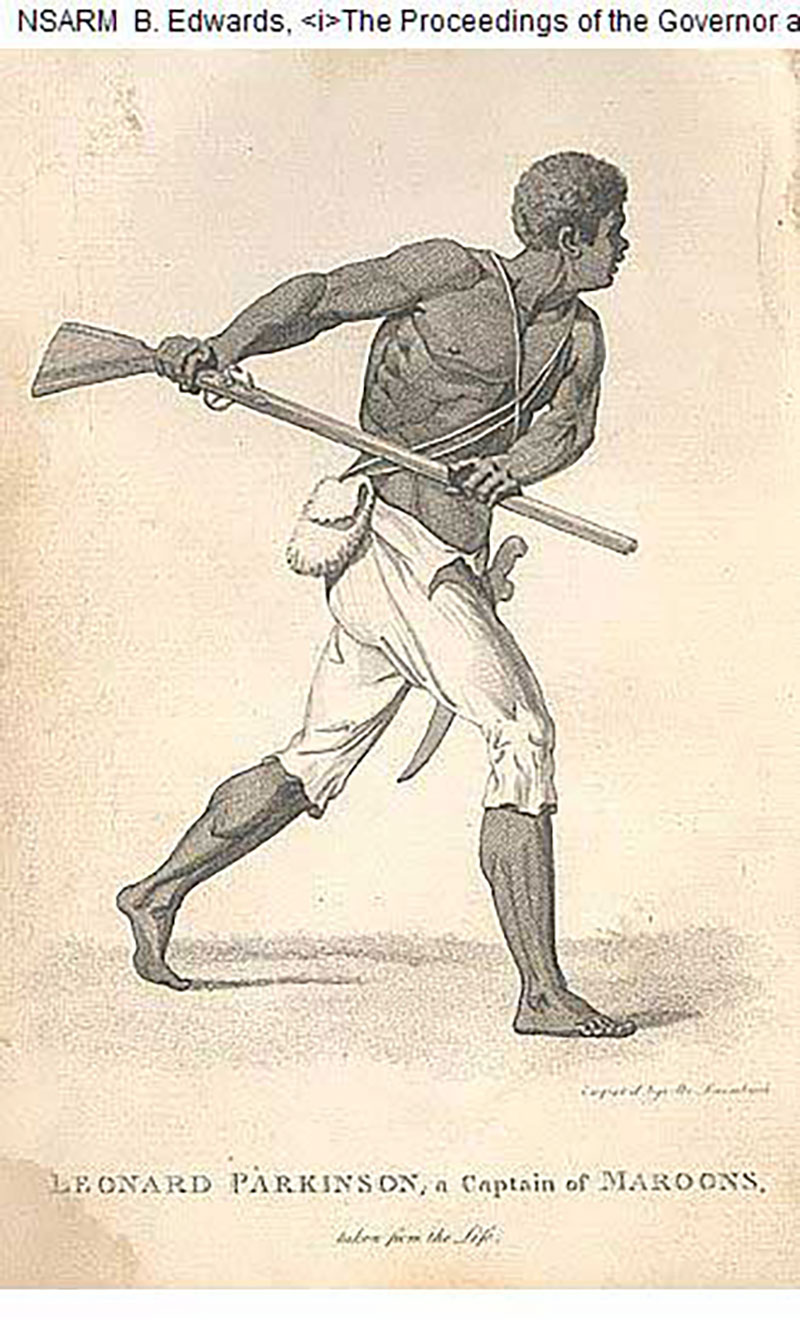 Un homme musclé sans chandail porte des shorts et tient un fusil - Illustration.