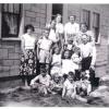 La famille Grunthal, à leur première maison au Canada, en 1953. Musée canadien de l’immigration du Quai 21 (DI2013.1672.6).