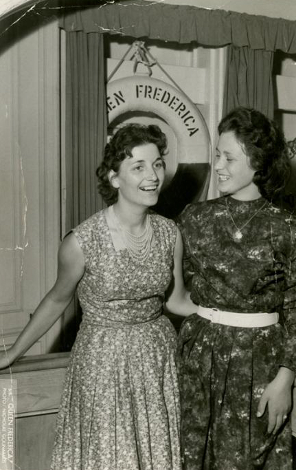 Marcella Pico et Lucia D'Angelo à bord Queen Frederica