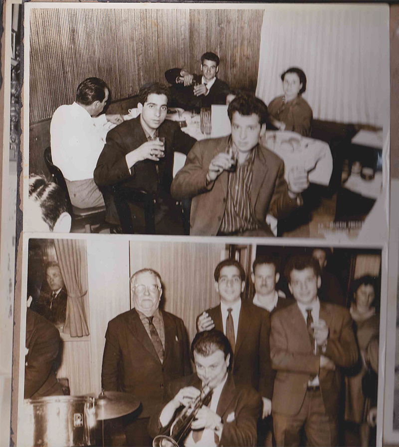 Collage de deux images : des jeunes hommes boivent autour d’une table et un musicien joue d’un instrument tandis que des jeunes hommes se tiennent derrière lui.
