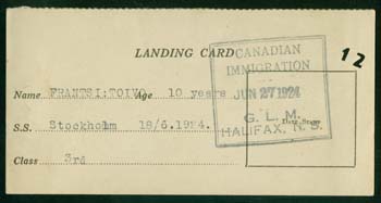Carte d’atterrissage de Toivo, avec un timbre de lecture Canadian Immigration Halifax.