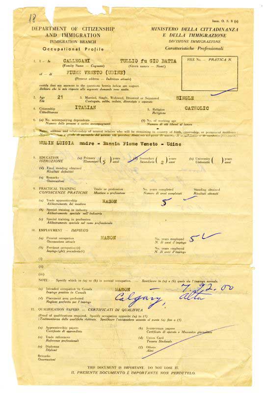 Document décoloré et jauni intitulé « Ministère de la Citoyenneté et de l’Immigration ».